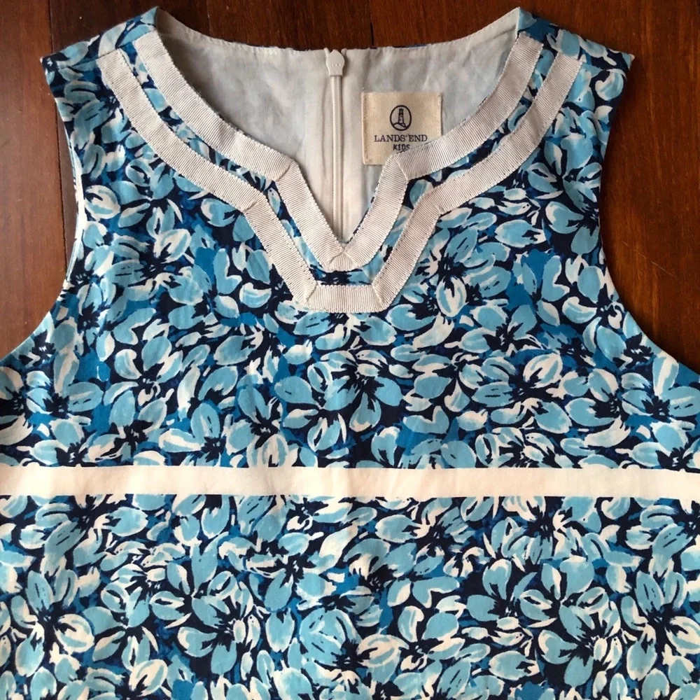 Land’s End Girls Sleeveless sheath dress size 10